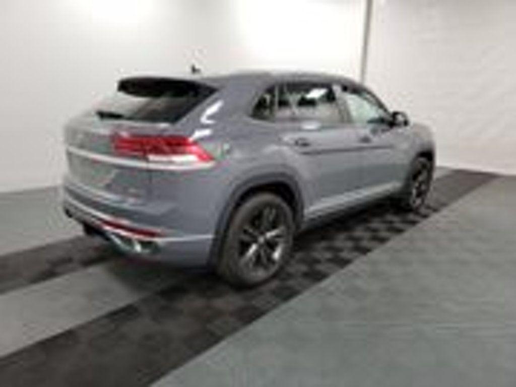 used 2021 Volkswagen Atlas Cross Sport car, priced at $25,990