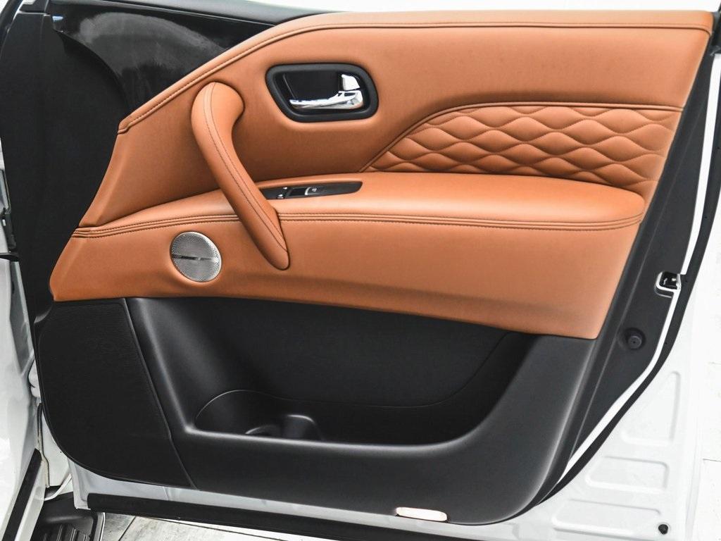used 2024 INFINITI QX80 car, priced at $58,390