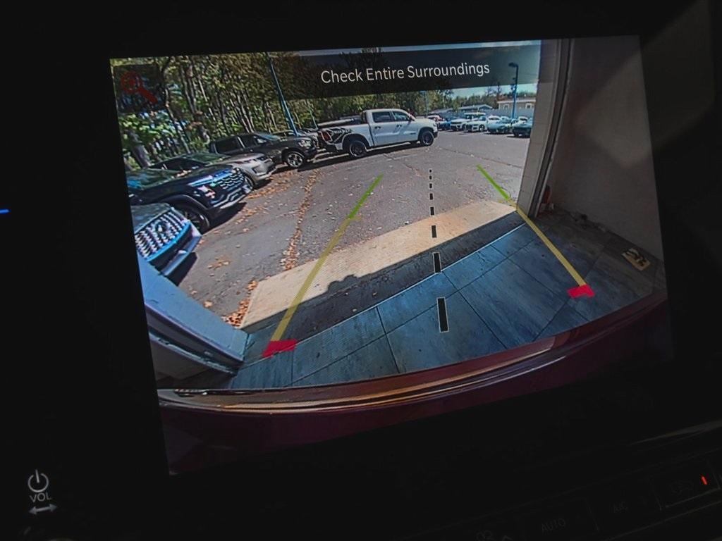 used 2022 Jeep Wagoneer car, priced at $44,895