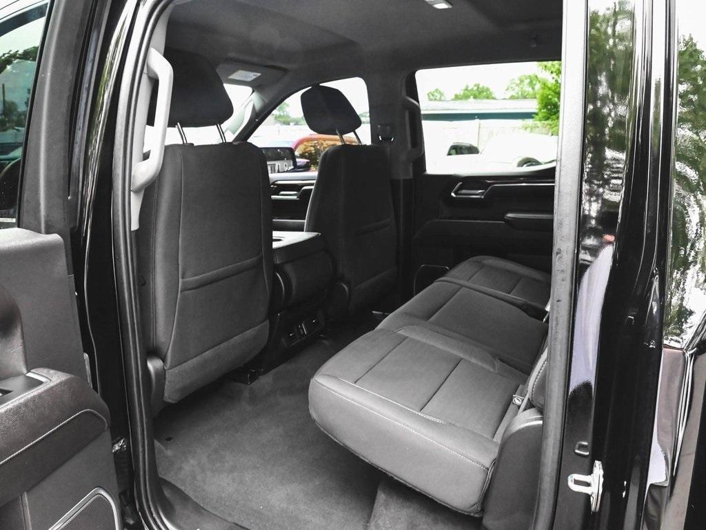 used 2023 GMC Sierra 1500 car, priced at $38,590