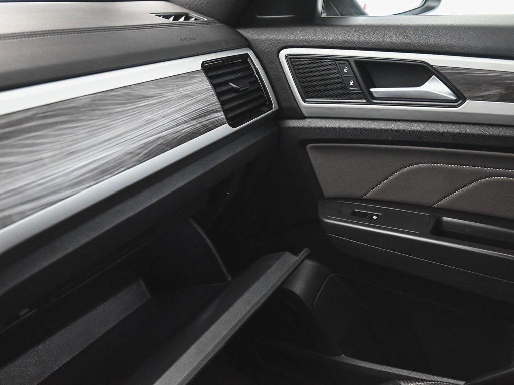 used 2022 Volkswagen Atlas Cross Sport car, priced at $25,990