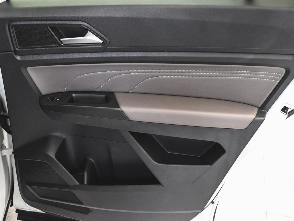 used 2022 Volkswagen Atlas Cross Sport car, priced at $25,990