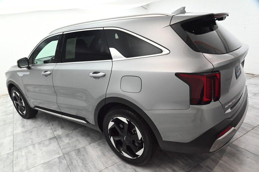 used 2025 Kia Sorento Hybrid car, priced at $40,990