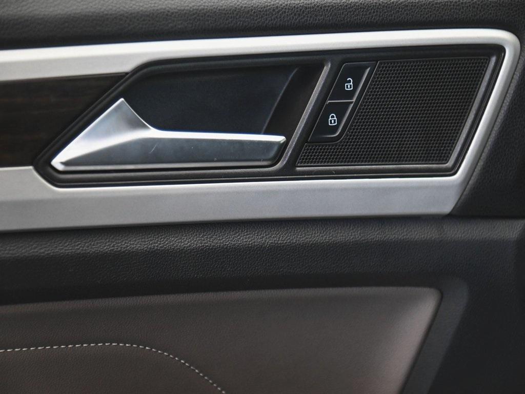 used 2022 Volkswagen Atlas car, priced at $22,595