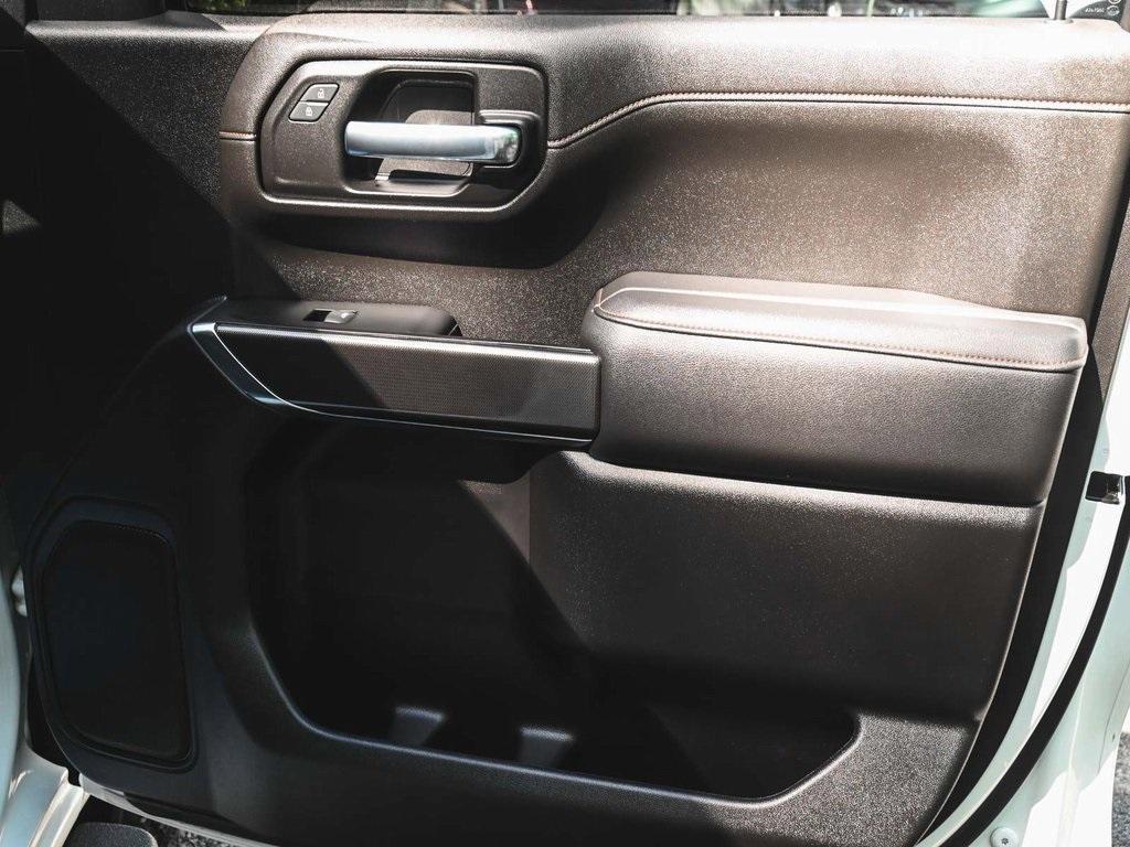 used 2021 GMC Sierra 1500 car, priced at $40,595