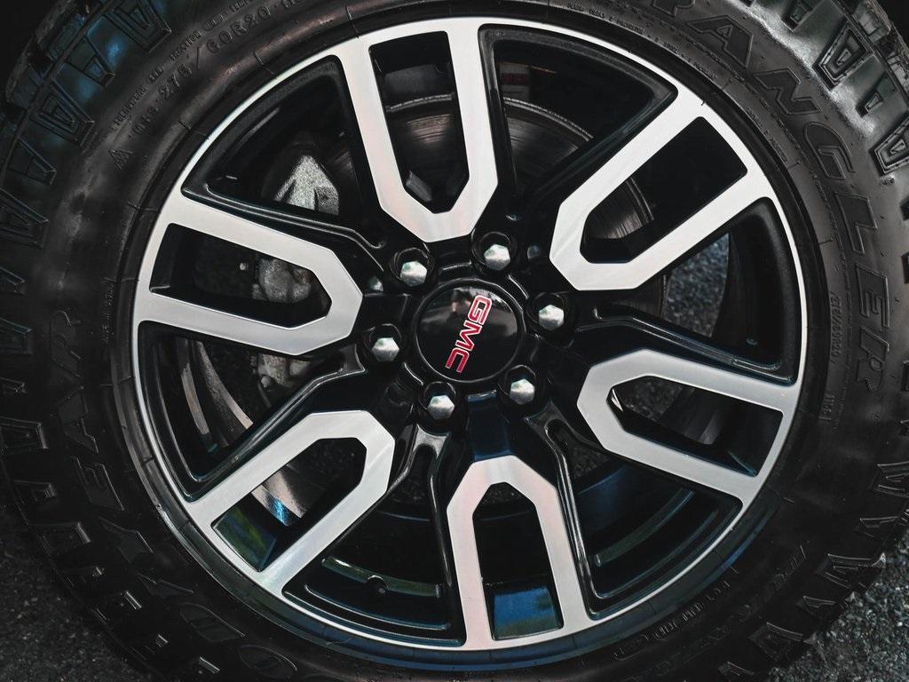 used 2021 GMC Sierra 1500 car, priced at $40,595