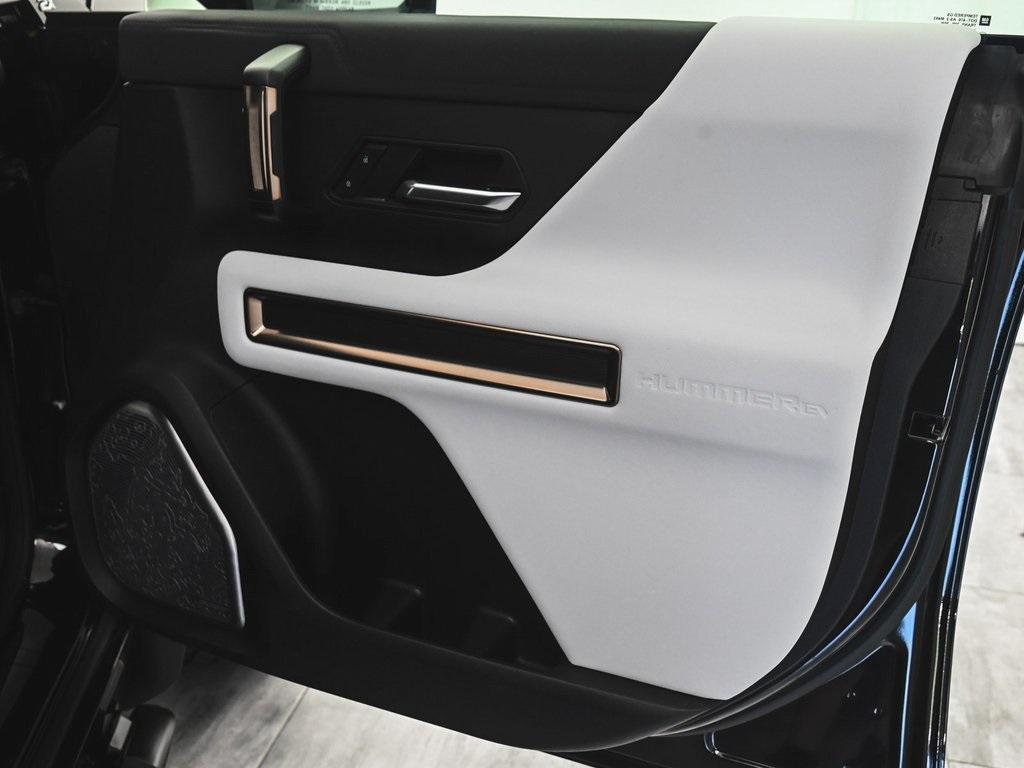 used 2025 GMC HUMMER EV SUV car, priced at $72,995
