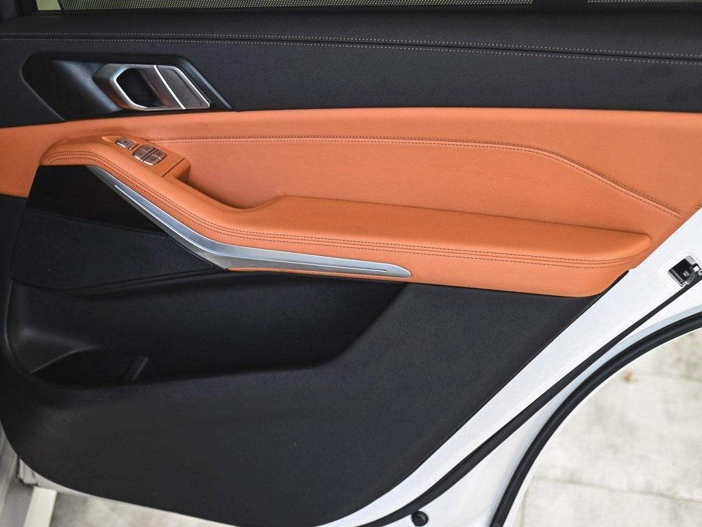 used 2022 BMW X7 car, priced at $42,890