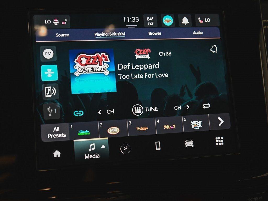 used 2023 Jeep Grand Cherokee car, priced at $23,595