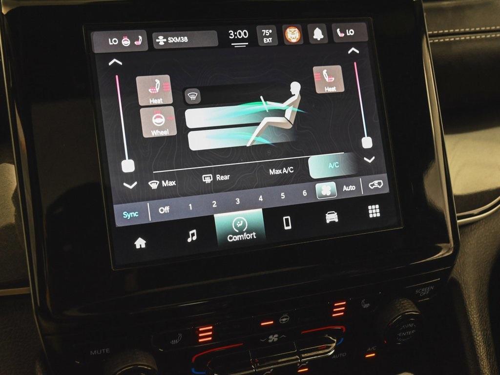 used 2022 Jeep Grand Cherokee car, priced at $29,990