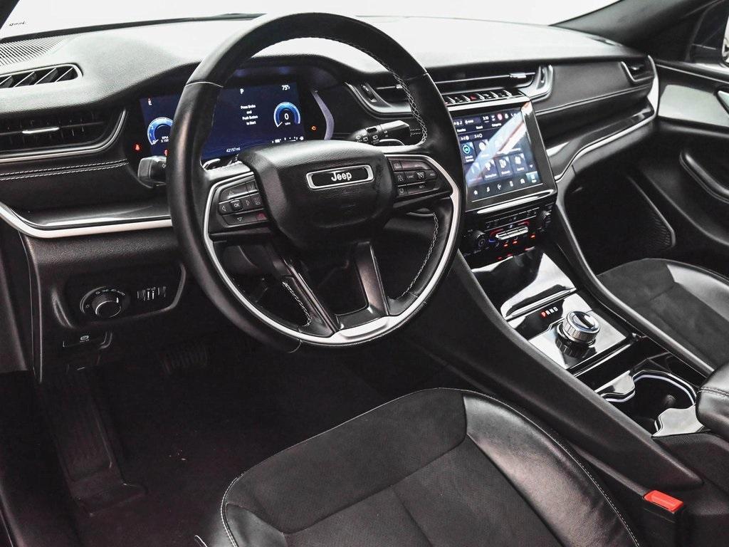 used 2022 Jeep Grand Cherokee car, priced at $29,990