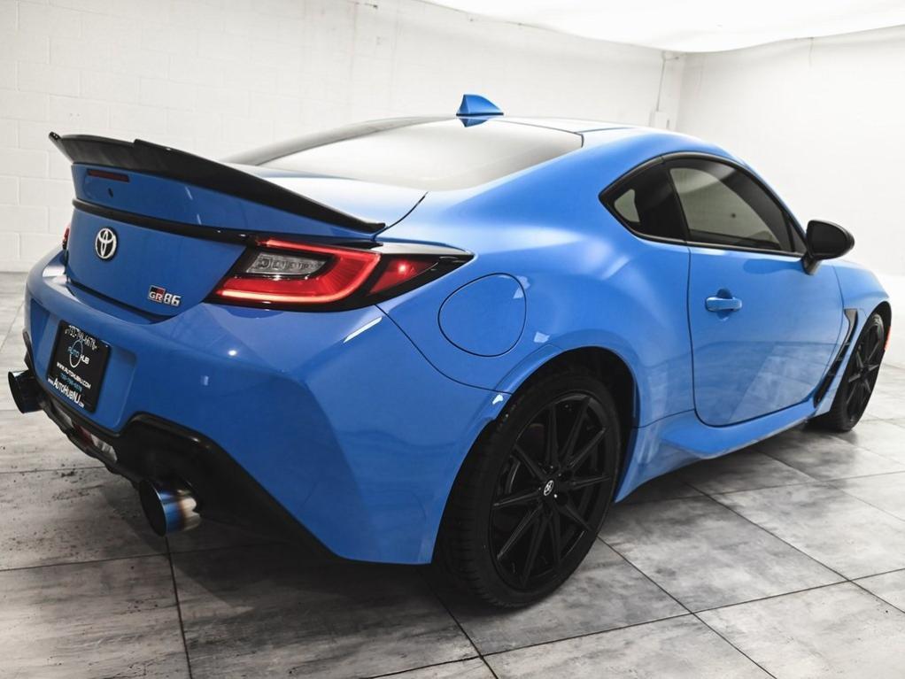 used 2024 Toyota GR86 car, priced at $29,995