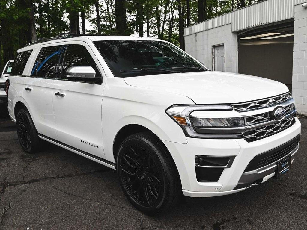 used 2022 Ford Expedition car, priced at $52,590