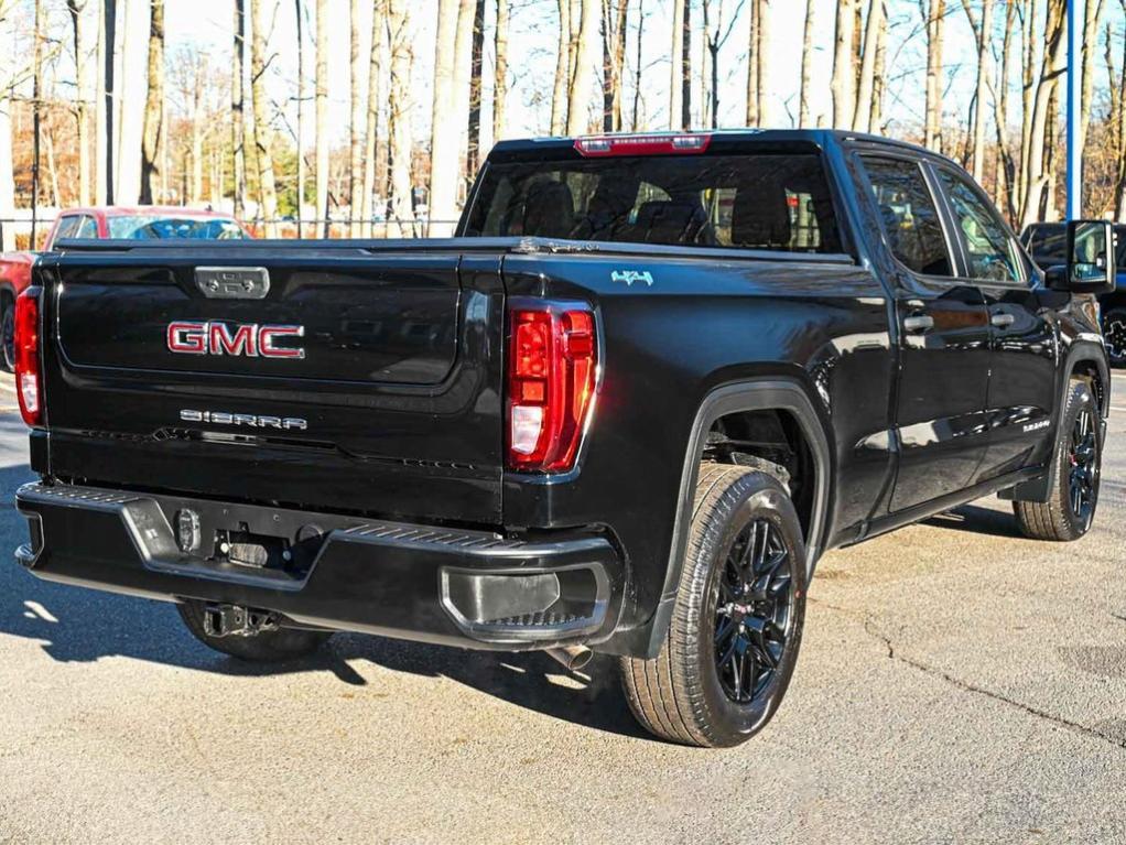 used 2022 GMC Sierra 1500 car, priced at $35,390