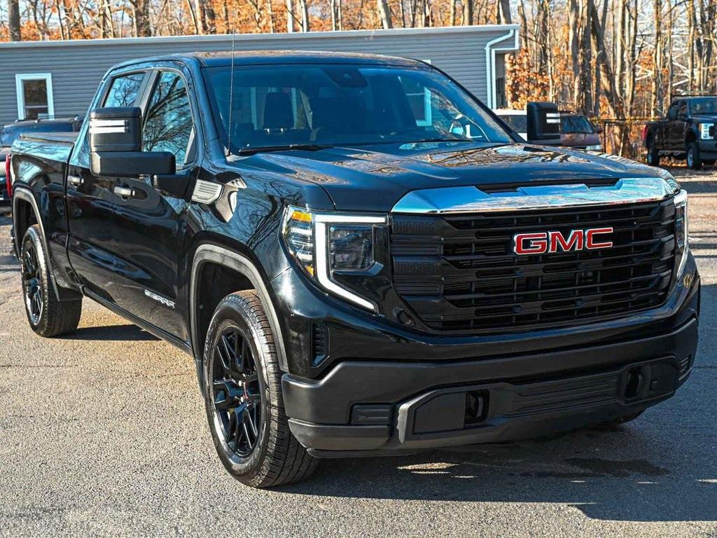 used 2022 GMC Sierra 1500 car, priced at $35,390