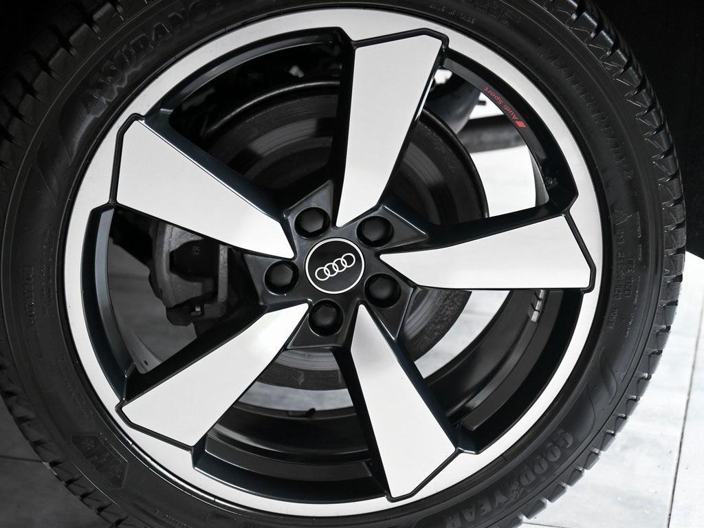 used 2022 Audi Q5 car, priced at $24,390