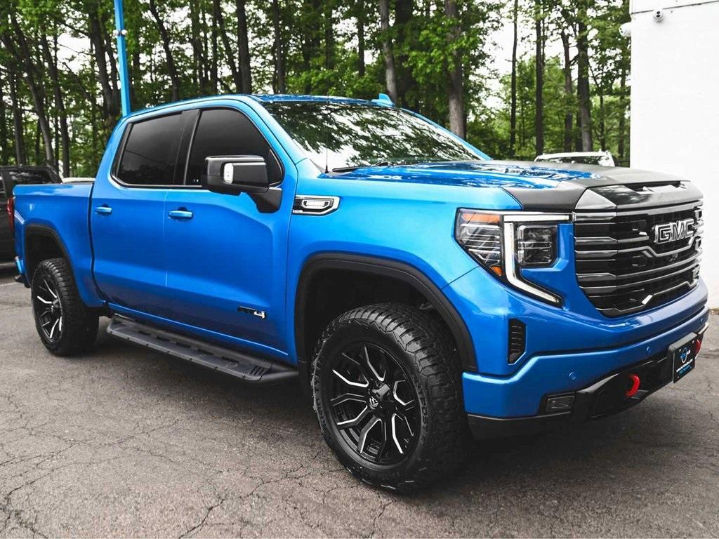 used 2022 GMC Sierra 1500 car, priced at $48,590