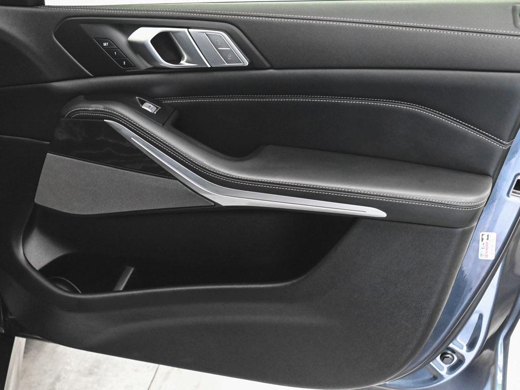 used 2021 BMW X7 car, priced at $43,590
