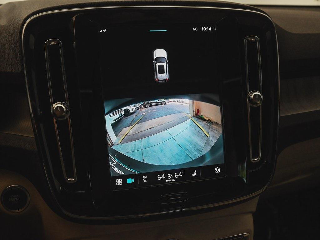 used 2023 Volvo XC40 car, priced at $32,590