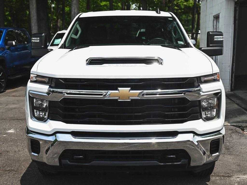 used 2024 Chevrolet Silverado 2500 car, priced at $47,990