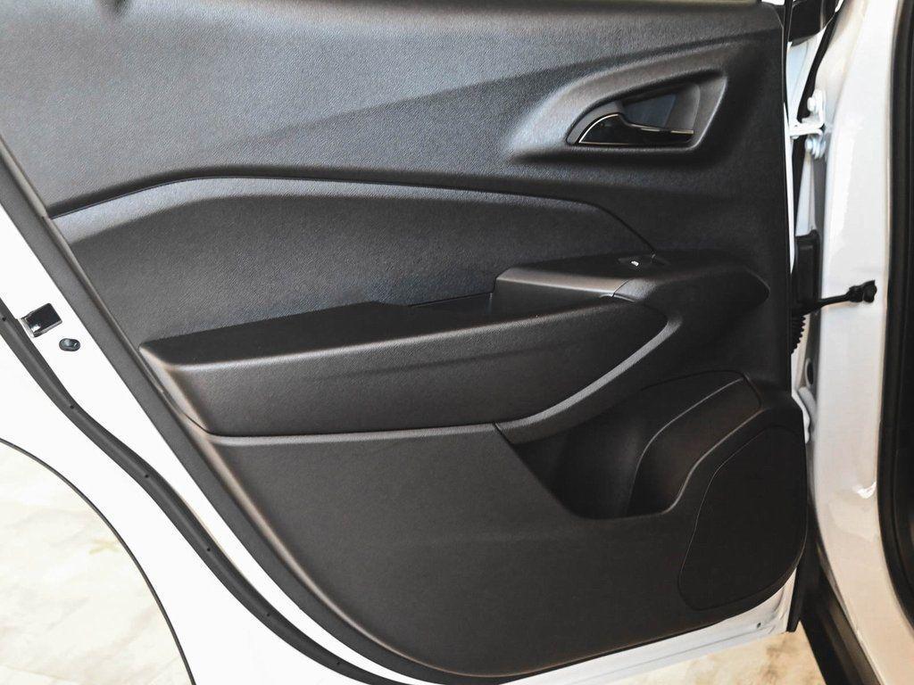 used 2025 Chevrolet Trax car, priced at $20,595