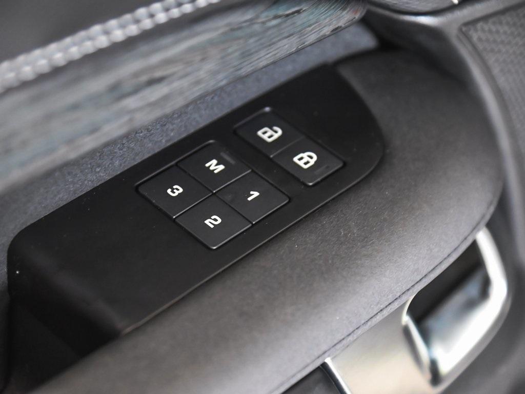 used 2023 Land Rover Discovery car, priced at $47,990
