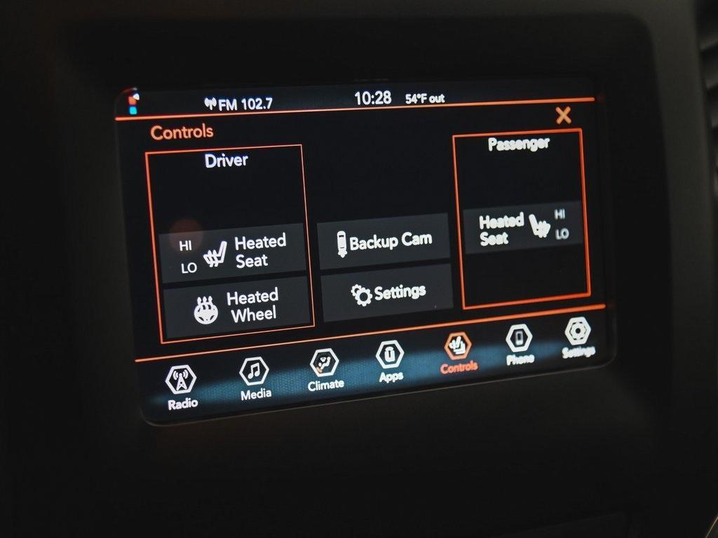 used 2020 Jeep Cherokee car, priced at $16,595