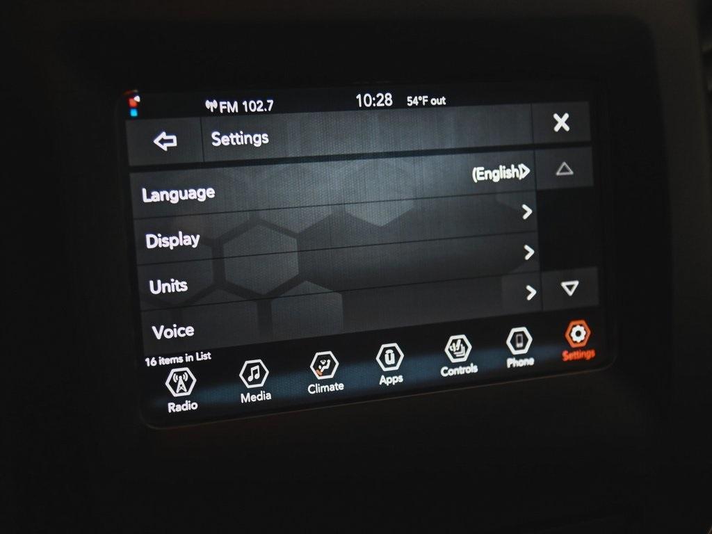 used 2020 Jeep Cherokee car, priced at $16,595