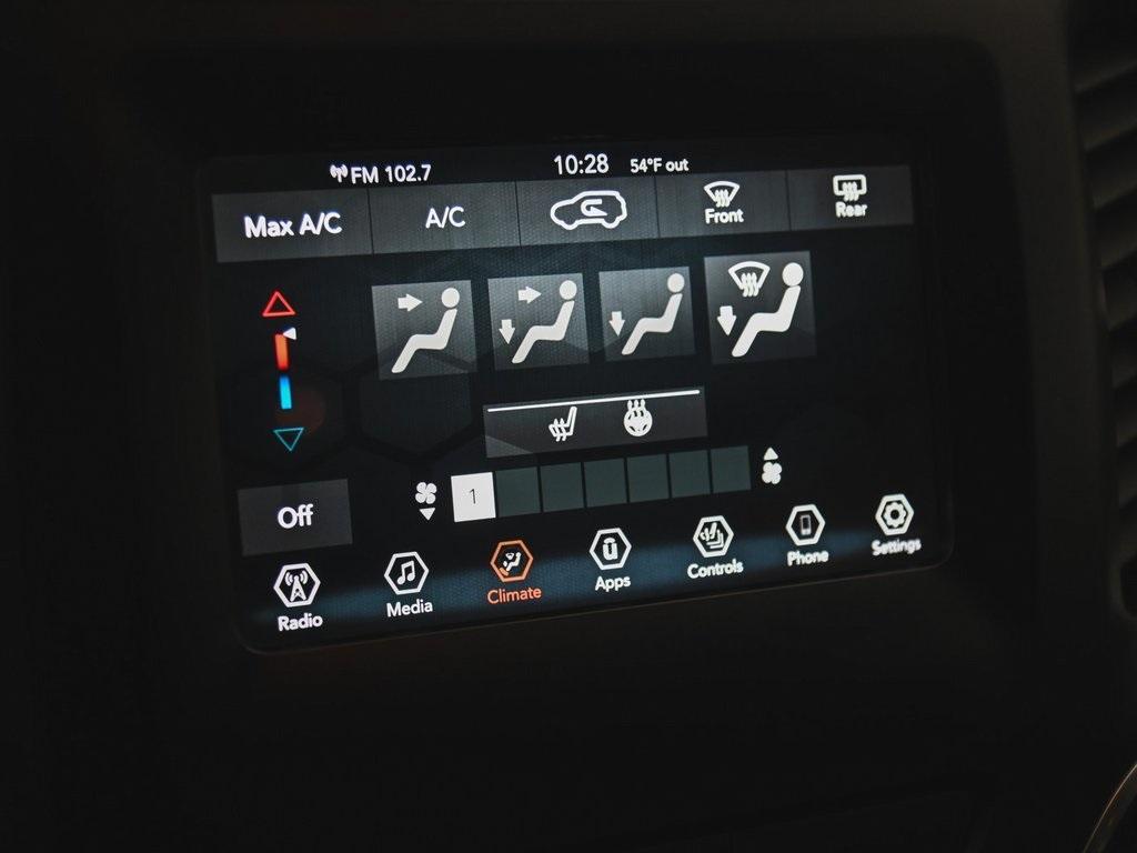 used 2020 Jeep Cherokee car, priced at $16,595