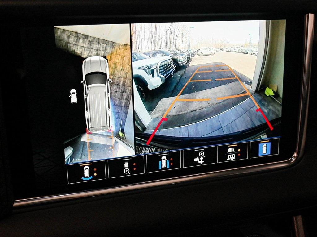 used 2024 GMC Yukon XL car, priced at $71,990