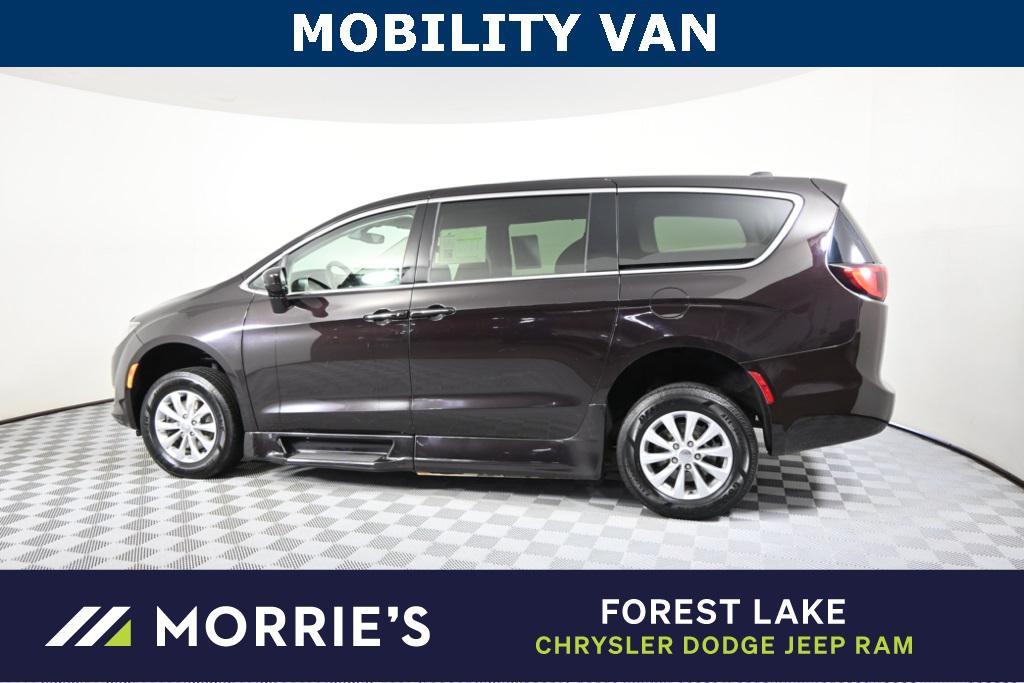 used 2018 Chrysler Pacifica car, priced at $11,990