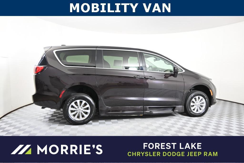 used 2018 Chrysler Pacifica car, priced at $11,990