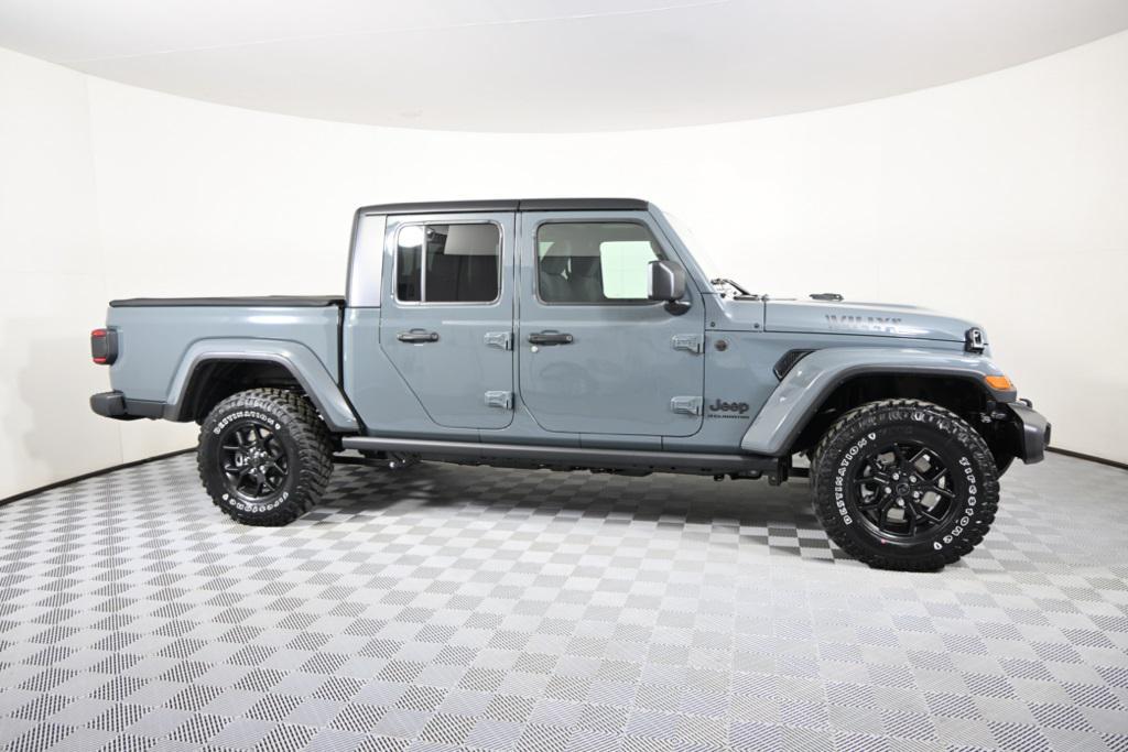 new 2025 Jeep Gladiator car, priced at $47,999