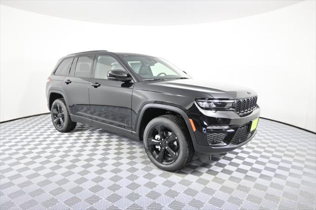 new 2025 Jeep Grand Cherokee car, priced at $51,199