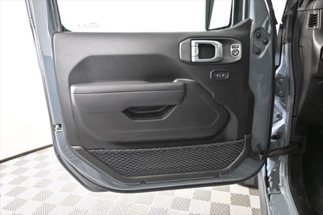 used 2024 Jeep Gladiator car, priced at $39,999