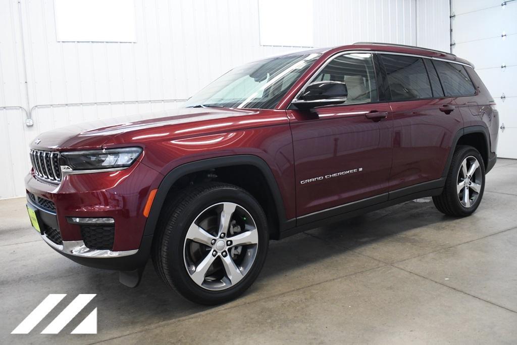 used 2022 Jeep Grand Cherokee L car, priced at $33,599