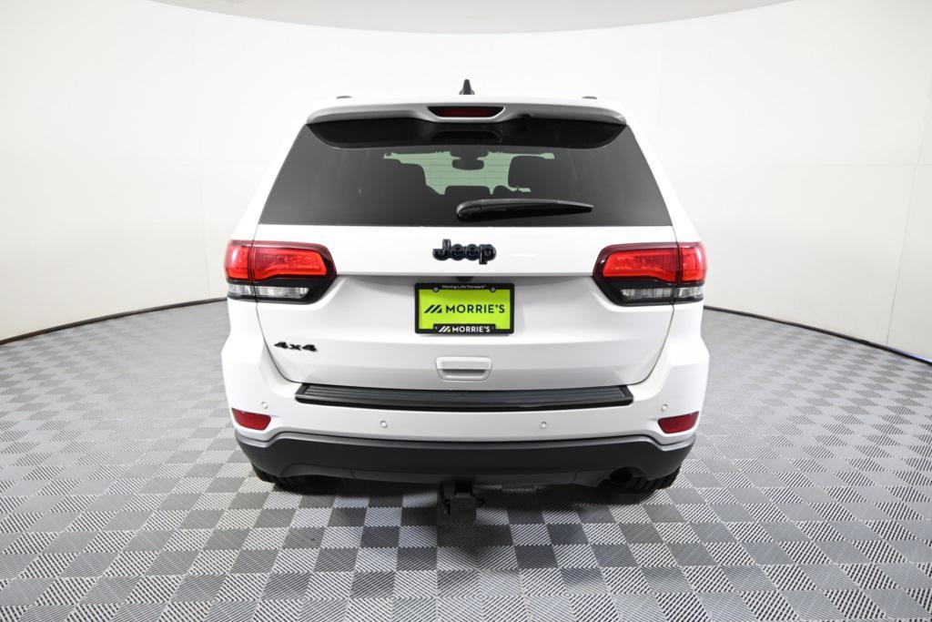 used 2018 Jeep Grand Cherokee car, priced at $17,195