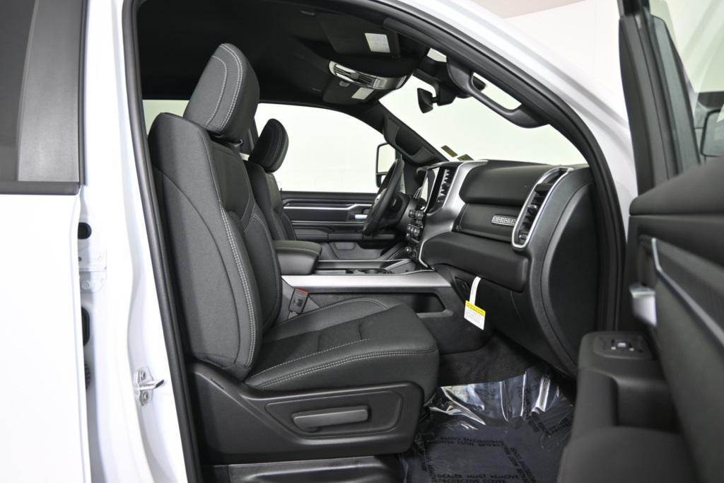 new 2025 Ram 1500 car, priced at $45,400