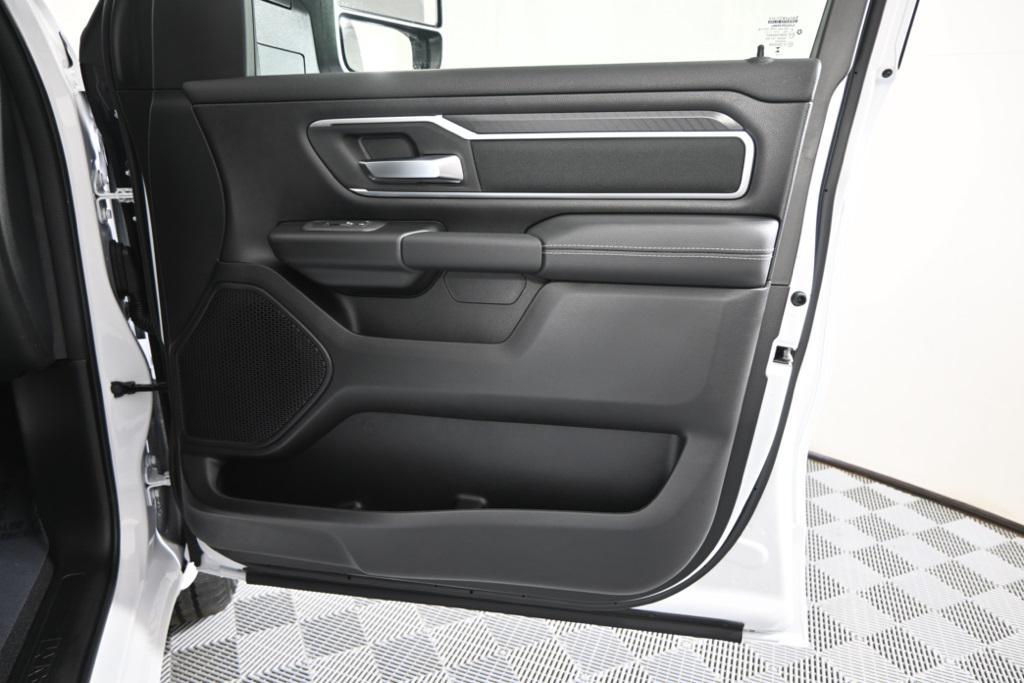 new 2025 Ram 1500 car, priced at $45,400