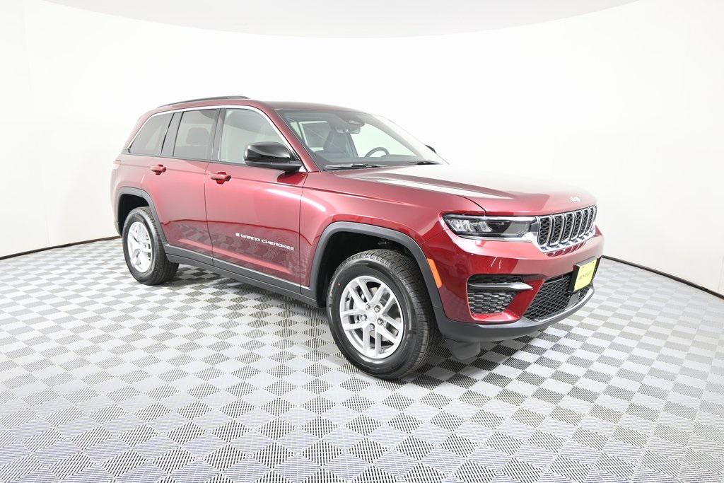 new 2025 Jeep Grand Cherokee car, priced at $37,999