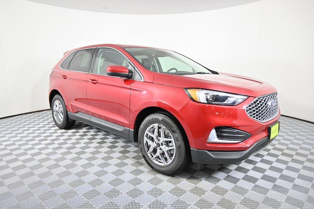 used 2024 Ford Edge car, priced at $21,999