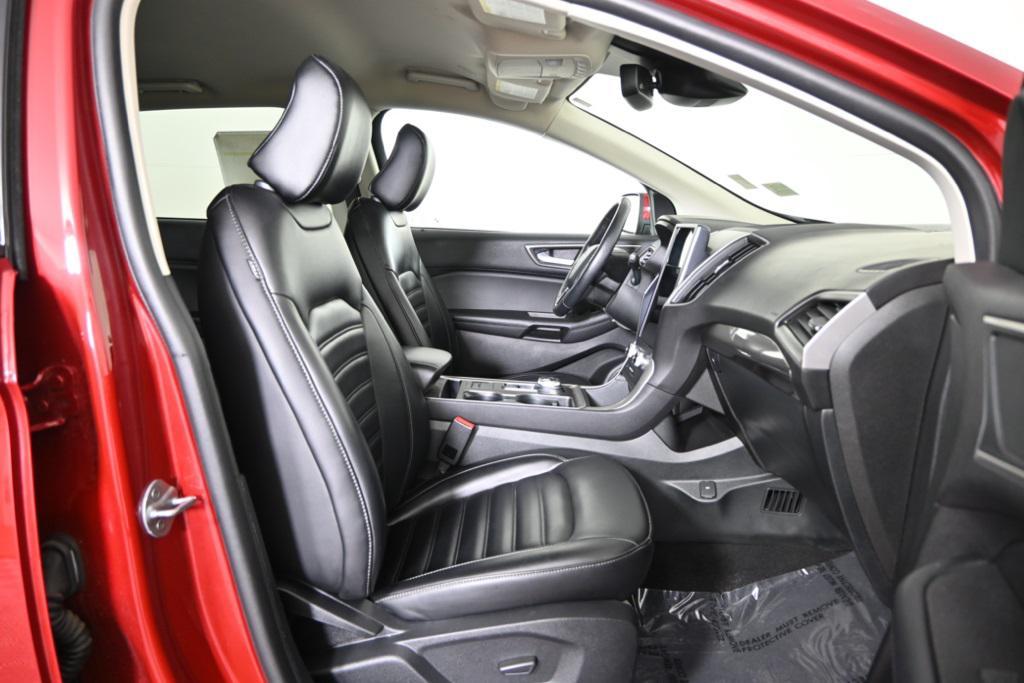 used 2024 Ford Edge car, priced at $21,999