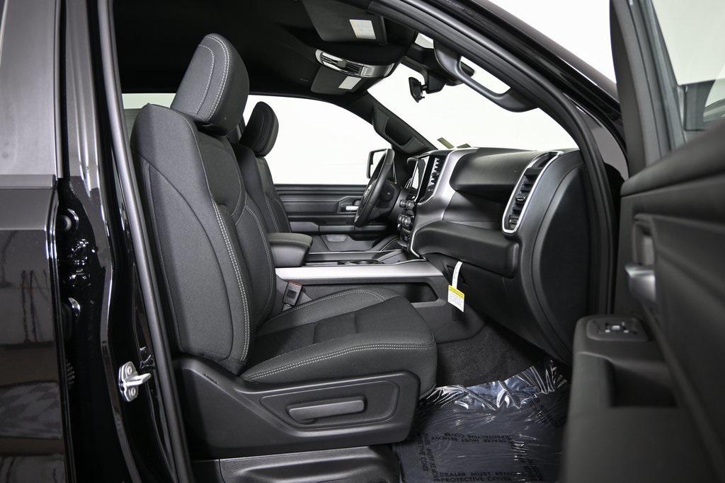 new 2025 Ram 1500 car, priced at $47,399