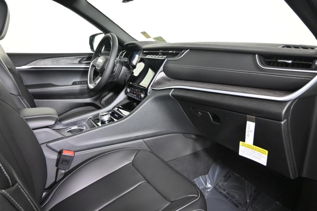 new 2025 Jeep Grand Cherokee L car, priced at $50,199