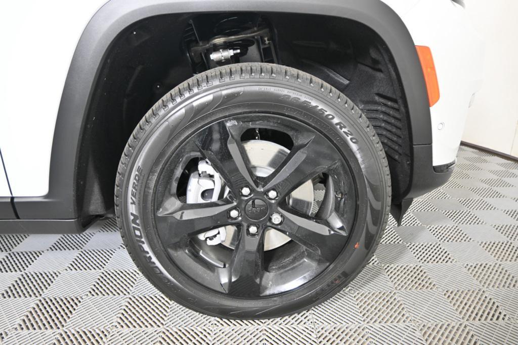 new 2025 Jeep Grand Cherokee L car, priced at $50,199