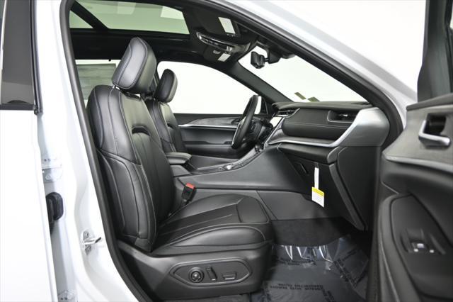 new 2025 Jeep Grand Cherokee L car, priced at $48,599