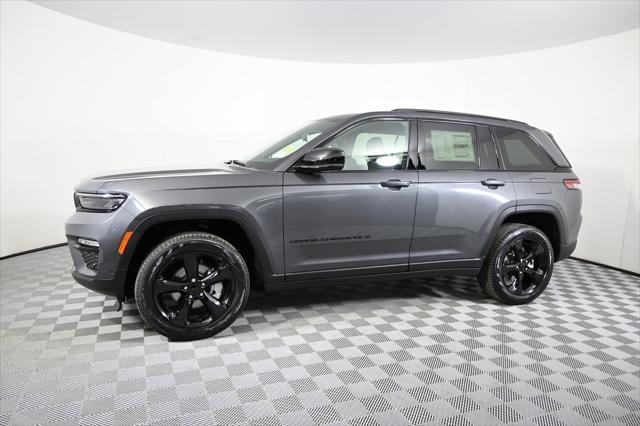 new 2025 Jeep Grand Cherokee car, priced at $50,499