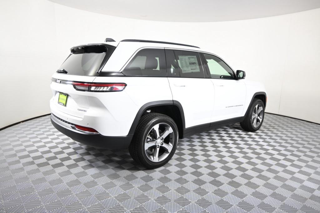 new 2025 Jeep Grand Cherokee car, priced at $47,299