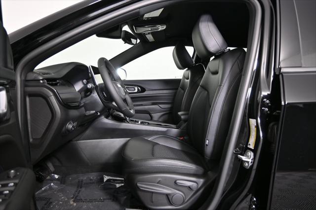 new 2025 Jeep Compass car, priced at $26,999