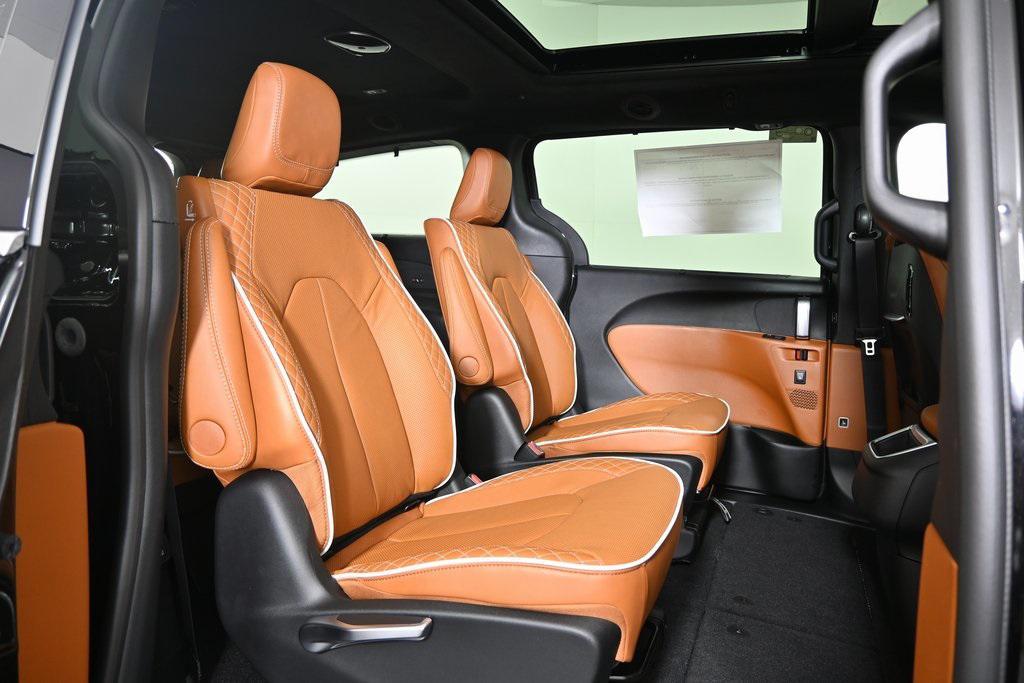 new 2026 Chrysler Pacifica car, priced at $61,225